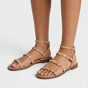 A New Days Woman’s Tan Colored Studded Strappy Leather Sandals - Size 9.5